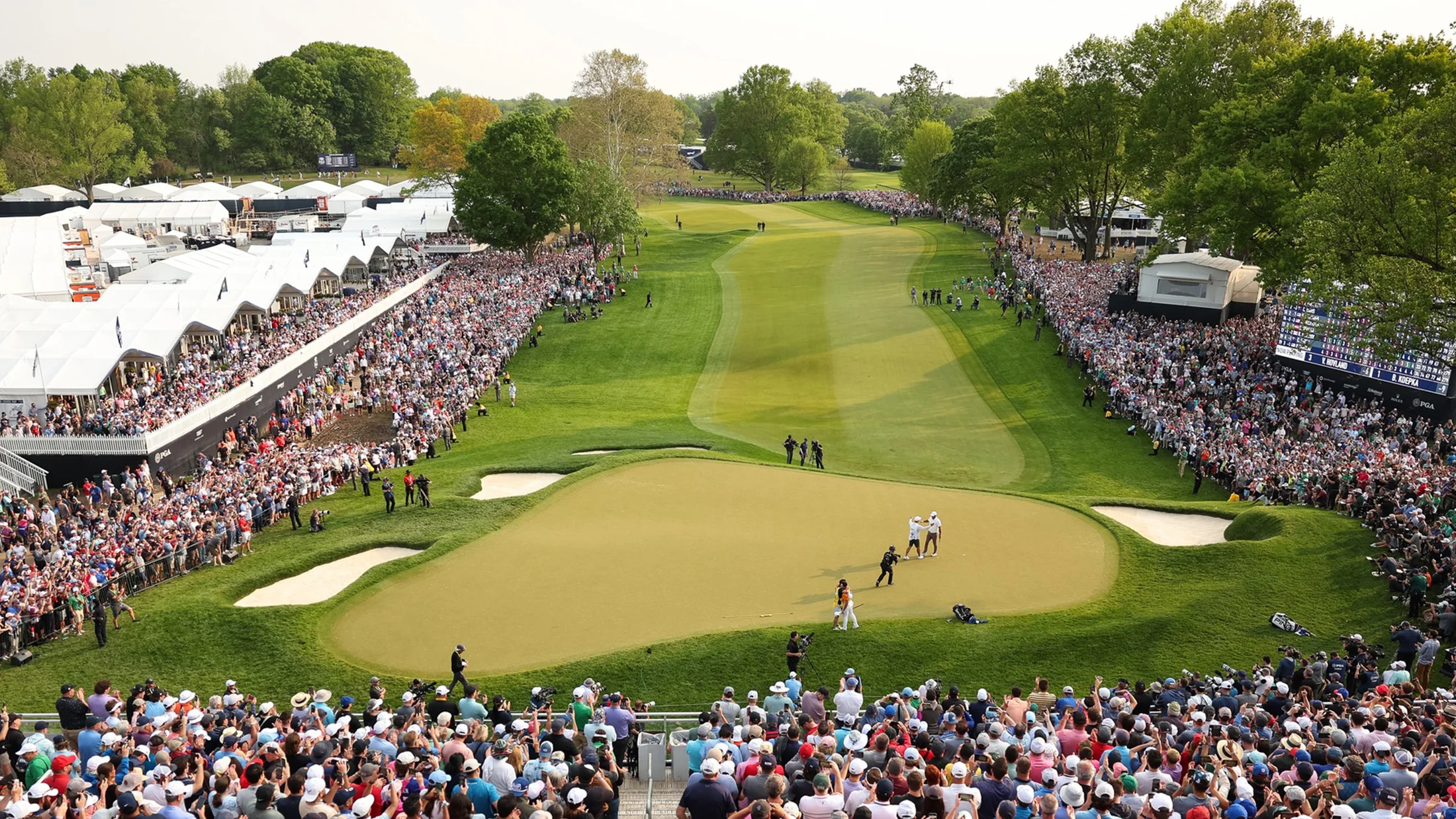 Chaos and Triumph at Aronimink: How pga championship tee times Shaped the Opening Round