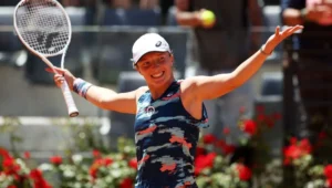 Iga Świątek Storms Through Rome, Eyes Fourth Italian Open Crown Amid Prize‑Money Turmoil