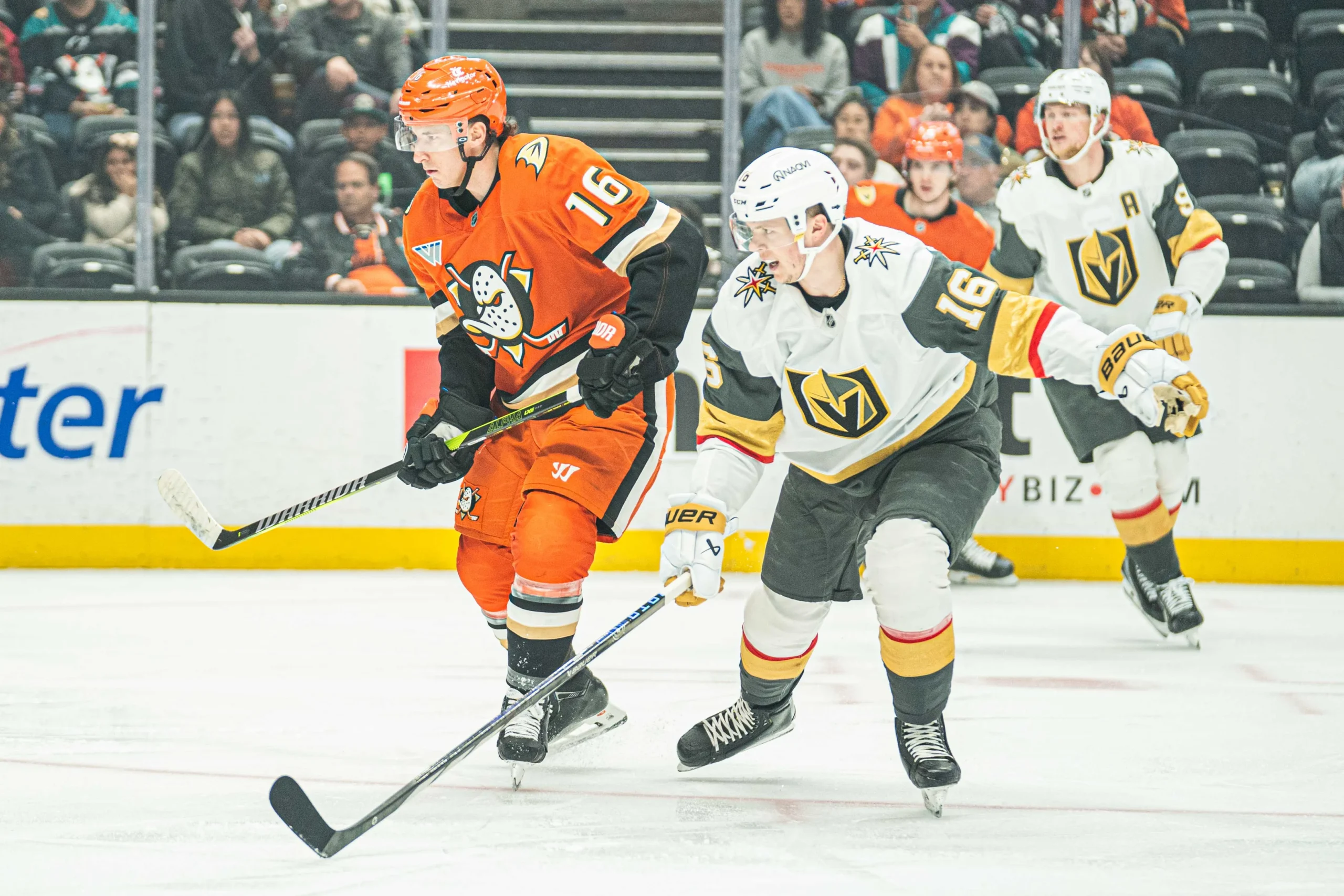 Pavel Dorofeyev Powers Golden Knights in Pivotal Game 5 Against Ducks