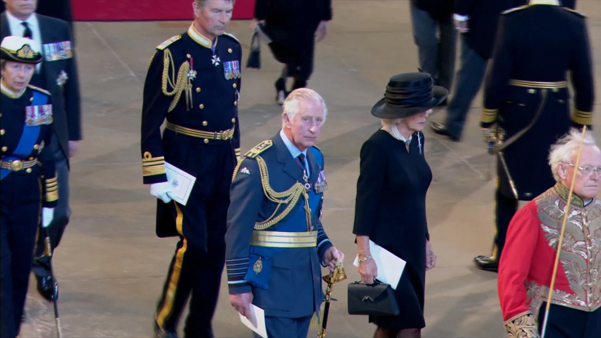Royal Secrets Unveiled: How the Late Queen Championed Prince Andrew’s Trade Envoy Role
