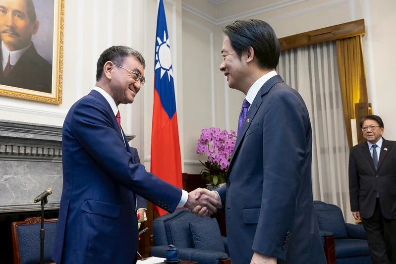 Trump’s Bold Move: To Speak with Taiwan's pres [titlebase] Sparks Diplomatic Shockwave Over Taiwan President Talk